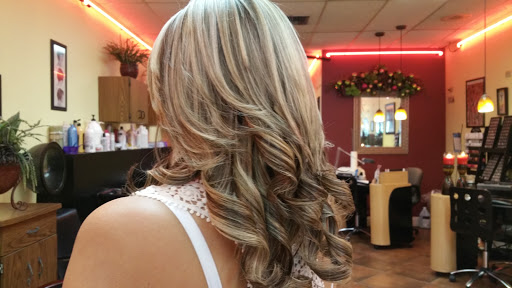 Beauty Salon «Cut N Curl Beauty Salon», reviews and photos, 6722 Hanley Rd, Tampa, FL 33634, USA