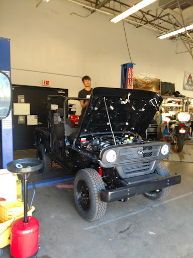 Motorcycle Dealer «Apache Motorcycles Mesa», reviews and photos, 1350 S Clearview Ave, Mesa, AZ 85209, USA