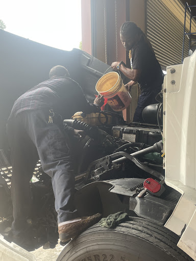 Auto Repair Shop «L/A Automotive», reviews and photos, 39074 US Hwy 19 N, Tarpon Springs, FL 34689, USA