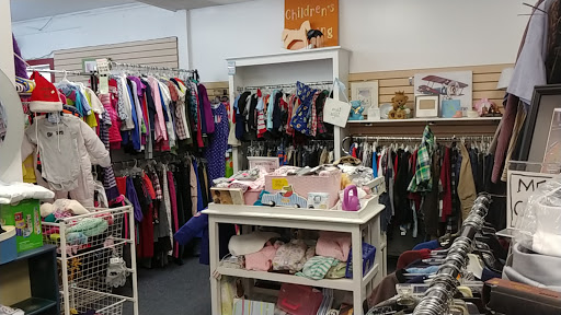 Thrift Store «Leeward Light Thrift Store», reviews and photos, 126 Bridge Rd, Salisbury, MA 01952, USA