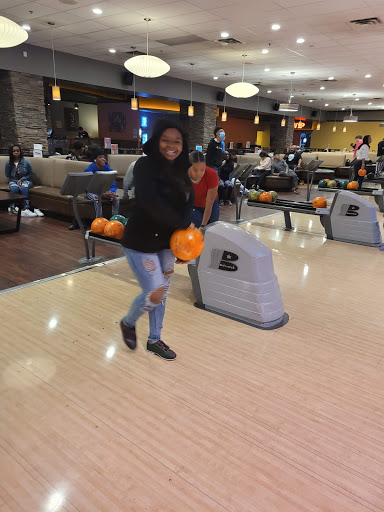 Bowling Alley «Spare Time Entertainment Trussville», reviews and photos, 3600 Roosevelt Blvd, Birmingham, AL 35235, USA