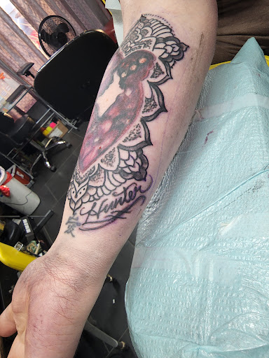 Tattoo Shop «Big Mikes House of Ink Inc», reviews and photos, 1026 W N Blvd, Leesburg, FL 34748, USA