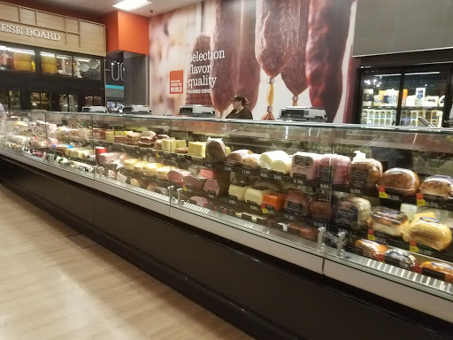 Supermarket «Market 32», reviews and photos, 3045 NY-50, Saratoga Springs, NY 12866, USA