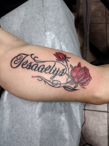 Find simple tattoo ideas for women for your next unique tattoo in Bethlehem at Southside Ink