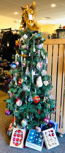 Thrift Store «Second Chance Shop», reviews and photos, 730 Hebron Ave, Glastonbury, CT 06033, USA