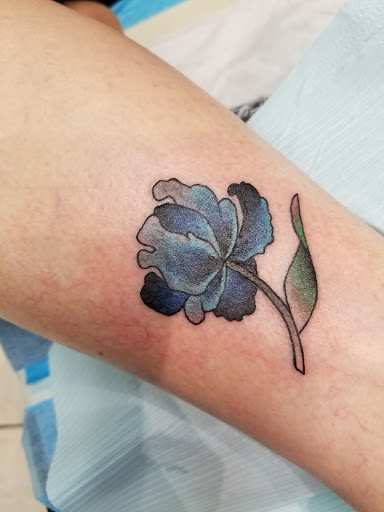 Tattoo Shop «Body Art & Soul Tattoo», reviews and photos, 810 Garrett Rd, Upper Darby, PA 19082, USA