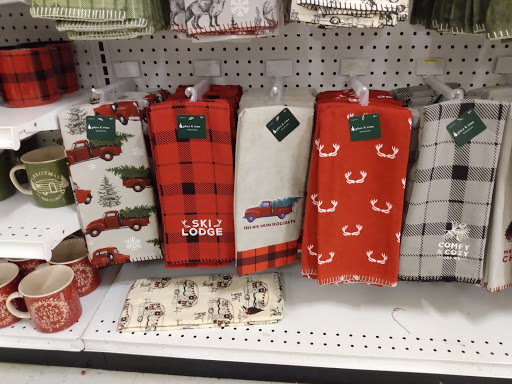 Fabric Store «Jo-Ann Fabrics and Crafts», reviews and photos, 5327 E 41st St, Tulsa, OK 74135, USA