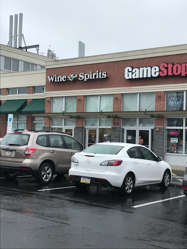 Fine Wine & Good Spirits, 162 E Street Rd, Feasterville-Trevose, PA 19053, USA, 