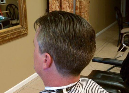 Barber Shop «East End Barber Shop», reviews and photos, 2622 Chamberlain Ln, Louisville, KY 40245, USA