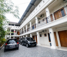OYO 487 Gajah Mada Hotel photo