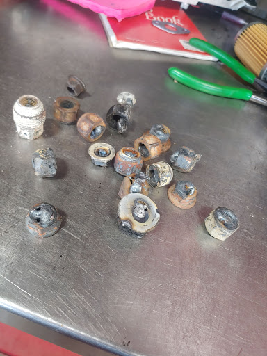 Auto Repair Shop «Southside Auto Repair», reviews and photos, 403 Southland Dr, Lexington, KY 40503, USA