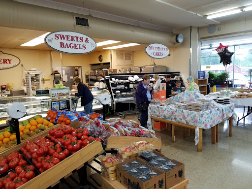 Supermarket «Midtowne Market», reviews and photos, 317 Hawthorn Ave, St Charles, MO 63301, USA
