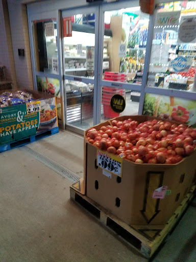 Grocery Store «C-Town Supermarkets», reviews and photos, 160 Colony St, Meriden, CT 06451, USA