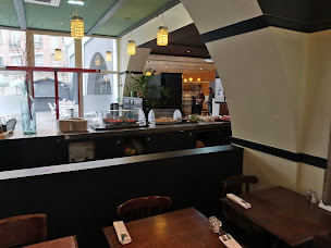Photo n°38 de Place Gustave à Paris ()