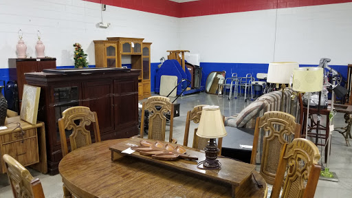 Corporate Campus «Goodwill Outlet», reviews and photos