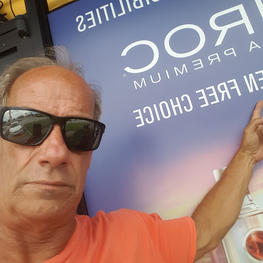 Liquor Store «Colonial Liquor & Wine», reviews and photos, 12100 E Colonial Dr, Orlando, FL 32826, USA