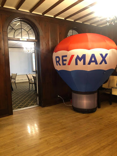 Real Estate Agency «Re/Max Peninsula», reviews and photos, 825 Diligence Dr Suite 126, Newport News, VA 23606, USA