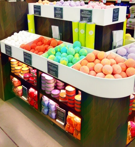 Supermarket «Hy-Vee», reviews and photos, 1700 Valley W Dr, West Des Moines, IA 50266, USA