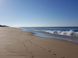 Zdjęcie Glomar Beach z powierzchnią turkusowa czysta woda