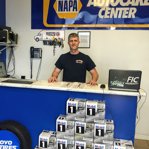 Auto Repair Shop «Top Notch Auto & More», reviews and photos, 930 Pyott Rd #105, Crystal Lake, IL 60014, USA