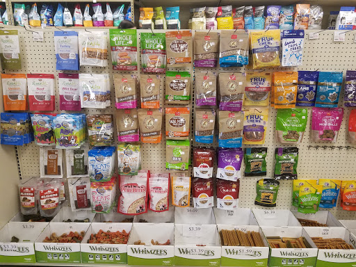 Pet Supply Store «Pet Town», reviews and photos, 1948 SE Lund Ave #101, Port Orchard, WA 98366, USA