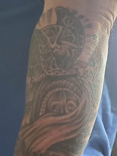 Explore street tattoos ideas, creative tattoo ideas in Anderson, available at FearlessTattoos and Piercing