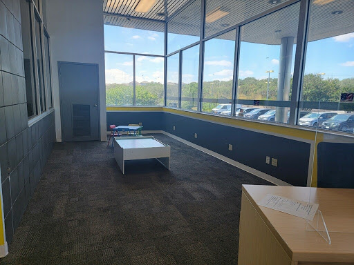 Used Car Dealer «Hertz Car Sales San Antonio North East», reviews and photos, 12528 I-35, Live Oak, TX 78233, USA