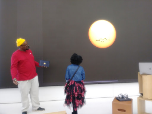 Computer Store «Apple St. Johns Town Center», reviews and photos, 4835 River City Dr, Jacksonville, FL 32246, USA