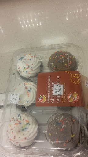 Grocery Store «Giant Food», reviews and photos, 10480 Campus Way S, Kettering, MD 20774, USA