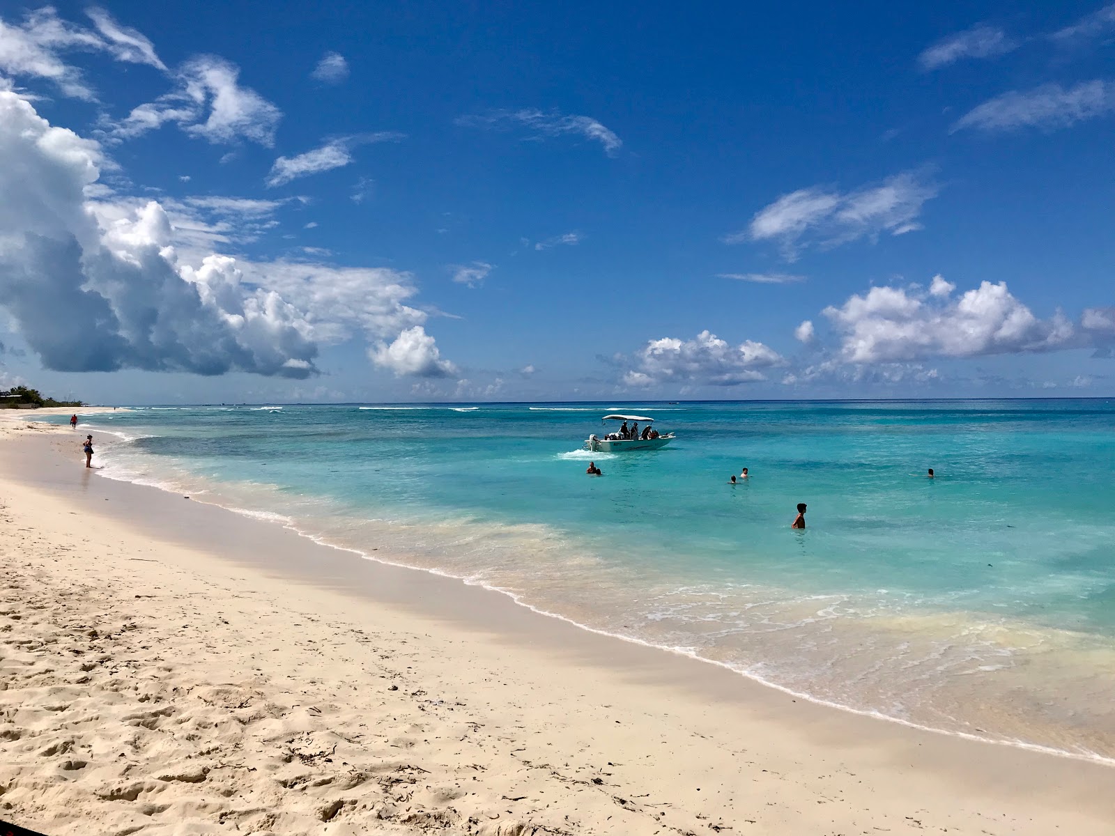 Foto van Pillory beach met hoog niveau van netheid
