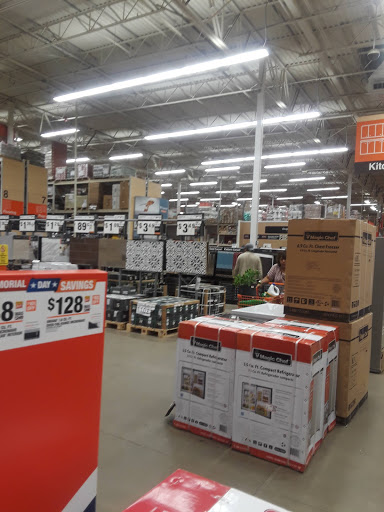 Home Improvement Store «The Home Depot», reviews and photos, 1341 W Davis St, Conroe, TX 77304, USA