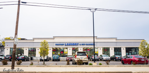 Laundromat «Freeway Laundry», reviews and photos, 1054 Narragansett Blvd, Cranston, RI 02905, USA