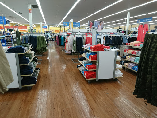 Department Store «Target», reviews and photos, 1400 E Lake Cook Rd, Wheeling, IL 60090, USA