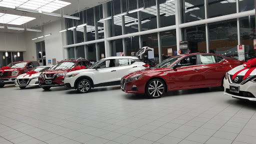 Car Dealer «Hall Nissan Chesapeake», reviews and photos, 3417 Western Branch Blvd, Chesapeake, VA 23321, USA