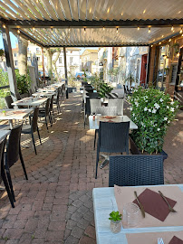 Atmosphère du Restaurant méditerranéen L'UN des SENS Torreilles - n°1