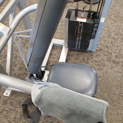 Gym «LA Fitness», reviews and photos, 452 Lakehurst Rd, Waukegan, IL 60085, USA