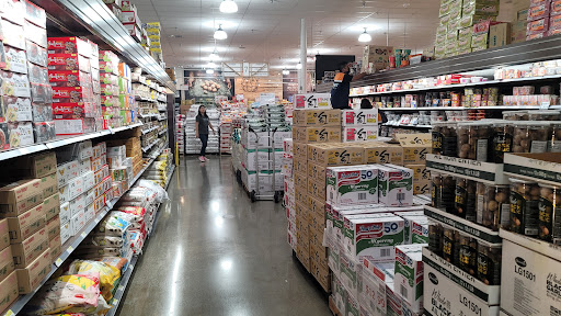 Korean Grocery Store «H Mart», reviews and photos, 2600 Alton Pkwy, Irvine, CA 92606, USA