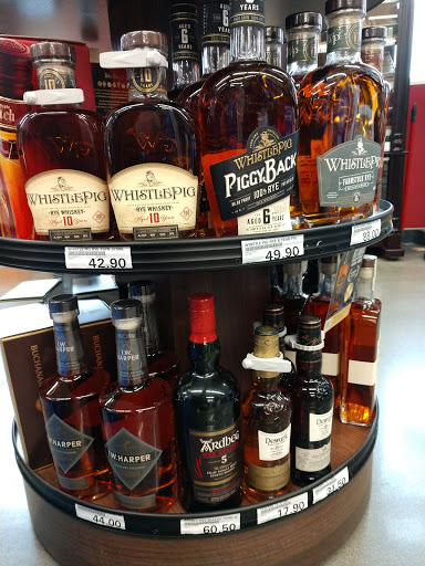 Liquor Store «AAFES Class Six», reviews and photos, 2202 Liggett Ave, Fort Lewis, WA 98433, USA