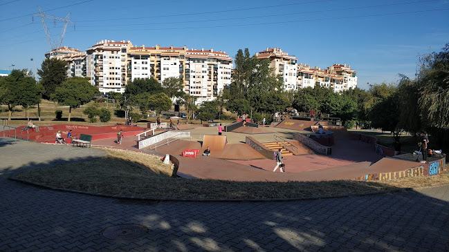 2605-216 Belas, Portugal