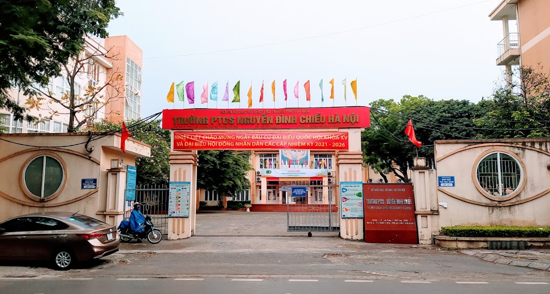 Trường PTCS Nguyễn Đình Chiểu