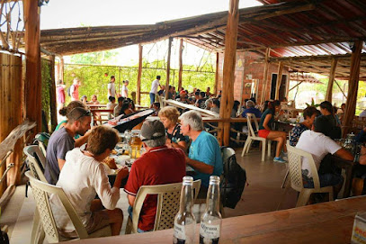 BIJAO Comidas Típicas - Frente al Hotel Palmar del Río Premium, Calle 14 y Transversal 16, Archidona 150350, Ecuador