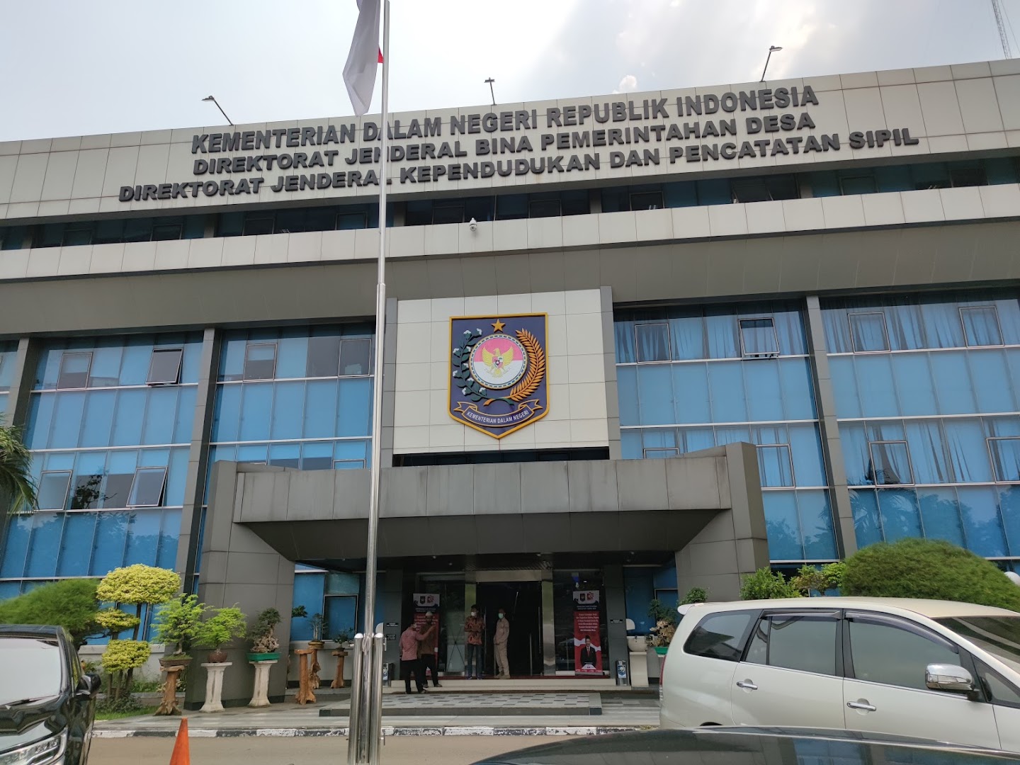 Gambar Direktorat Jenderal Kependudukan Dan Pencatatan Sipil, Kementerian Dalam Negeri Republik Indonesia