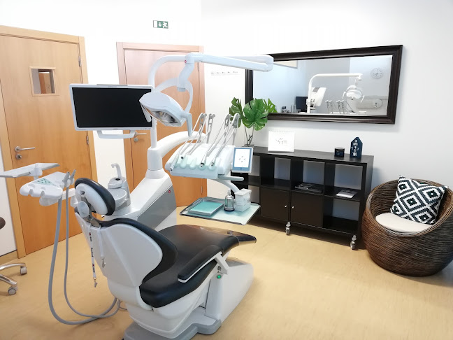 Comentários e avaliações sobre o Centro de Implantologia e Ortodontia do Algarve - Clínica Rio Arade