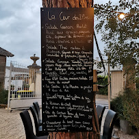 Restaurant La cour des 2 pins à Fontvieille - menu / carte