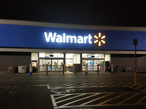 Discount Store «Walmart», reviews and photos, 55 Brooksby Village Way, Danvers, MA 01923, USA