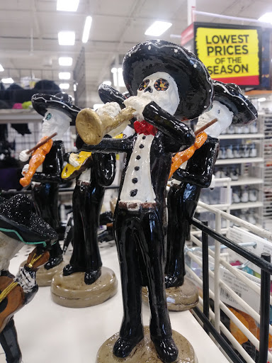 Shopping Mall «Townline Square Shopping Center», reviews and photos, 533 S Broad St, Meriden, CT 06450, USA