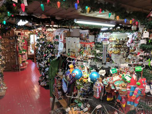 Gift Shop «Beach Basket Gift, Clothing & Christmas Shop», reviews and photos, 4102 Harborview Dr, Gig Harbor, WA 98332, USA