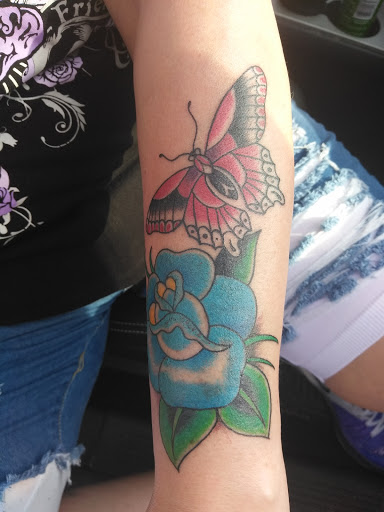 Tattoo Shop «Working Class Tattoo», reviews and photos, 2641 James St, Syracuse, NY 13206, USA