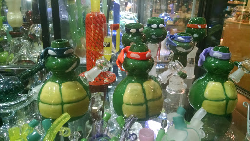 Tobacco Shop «Peacepipe Smoke Shop», reviews and photos, 622 Santa Rosa Ave, Santa Rosa, CA 95404, USA