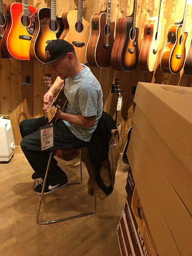 Guitar Center